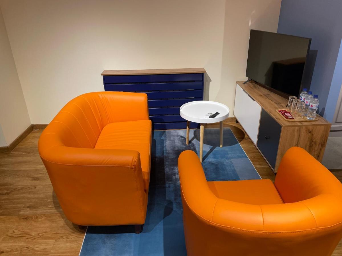 Covent Garden Apartment Tashkent Ngoại thất bức ảnh