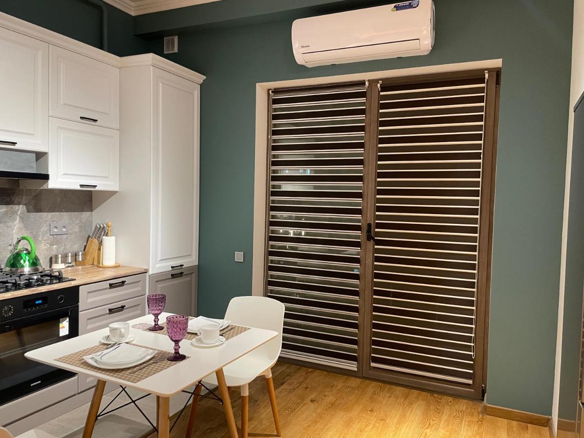Covent Garden Apartment Tashkent Ngoại thất bức ảnh